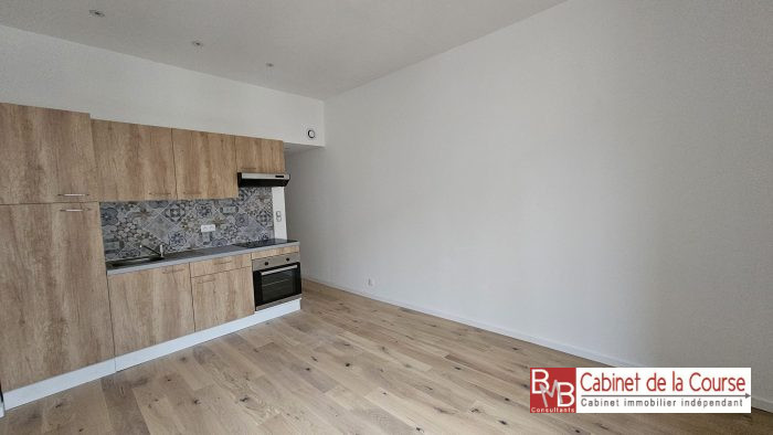 Appartement à vendre, 2 pièces - Bordeaux 33000