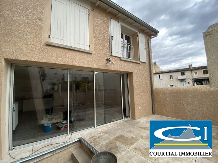 Duplex à louer, 3 pièces - Tournon-sur-Rhône 07300