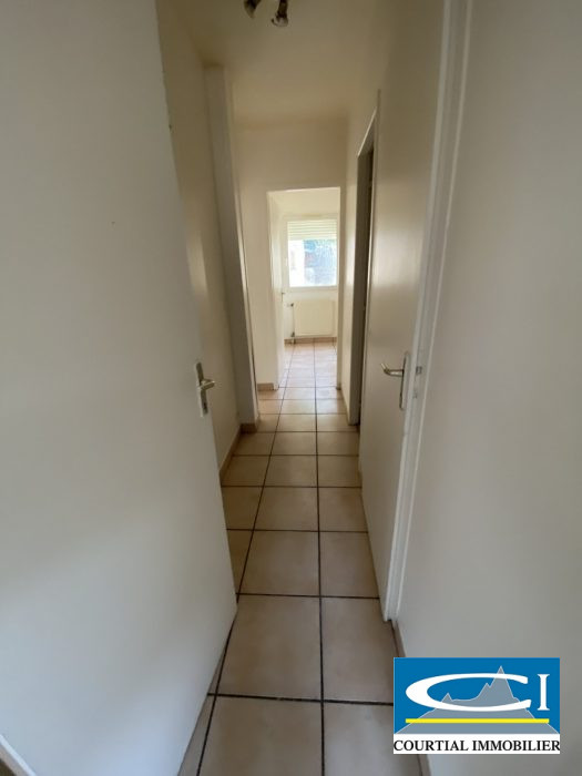 Appartement à louer, 3 pièces - Tournon-sur-Rhône 07300