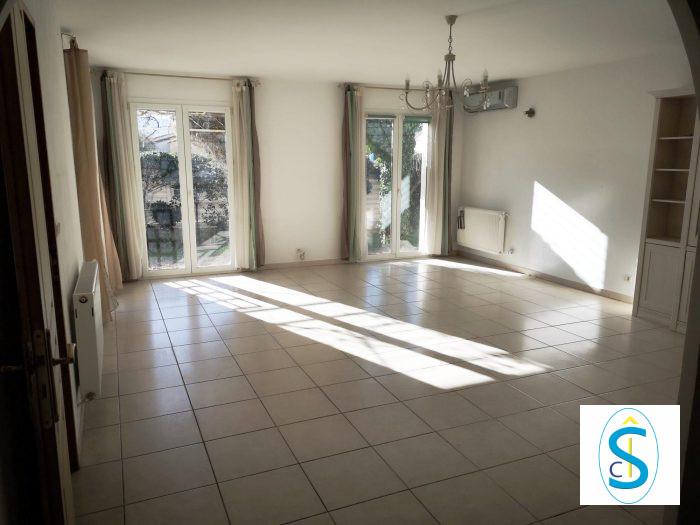 Villa à vendre, 5 pièces - Saint-Cyprien 66750