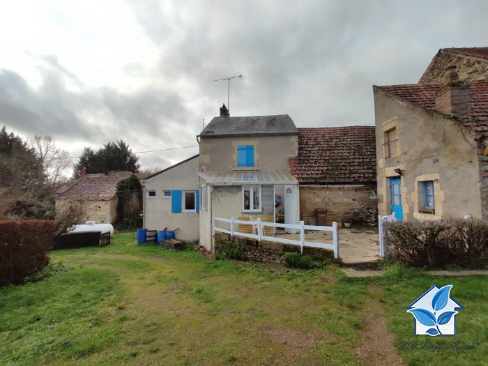 Maison de campagne à vendre en viager, 5 pièces - Challement 58420