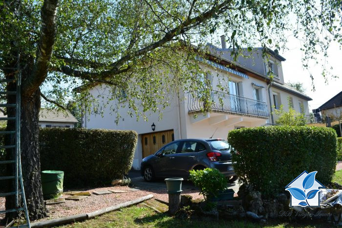 Villa à vendre en viager, 5 pièces - Cusset 03300