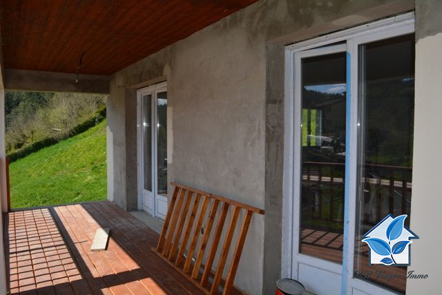 Maison traditionnelle à vendre, 5 pièces - Thiers 63300