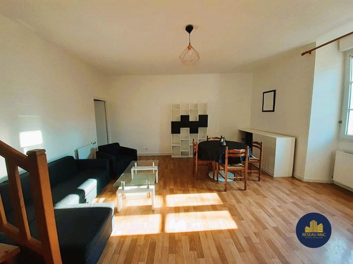 Duplex à vendre, 4 pièces - Jonzac 17500