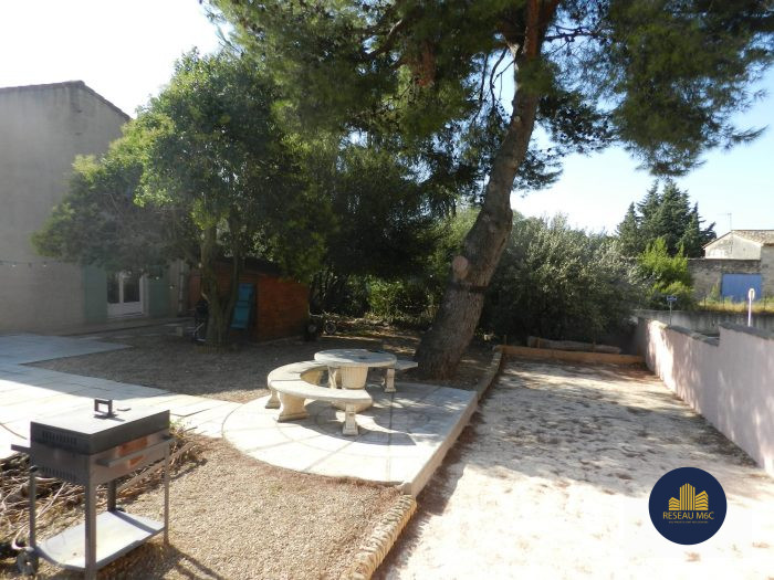 Villa à vendre, 5 pièces - Beaucaire 30300