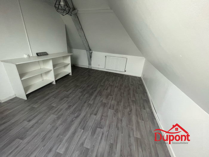 Appartement à louer, 3 pièces - Mortagne-du-Nord 59158