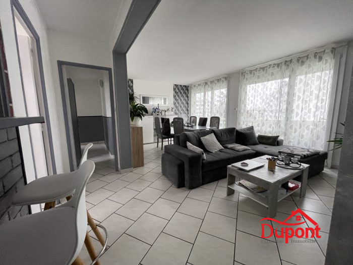 Appartement deux chambres, balcon , cave quartier Remicourt à Saint Quentin