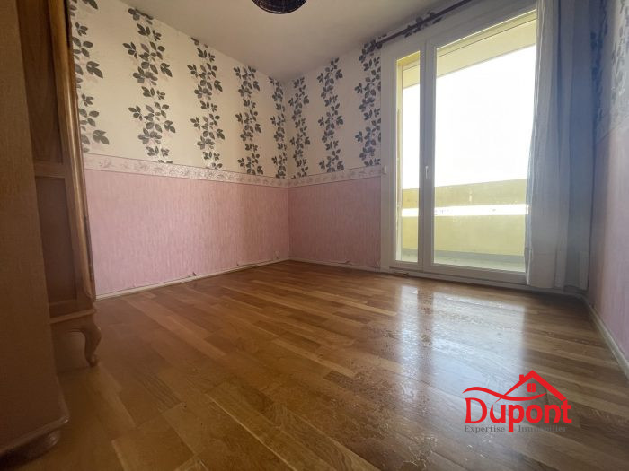 Appartement à vendre, 5 pièces - Saint-Quentin 02100