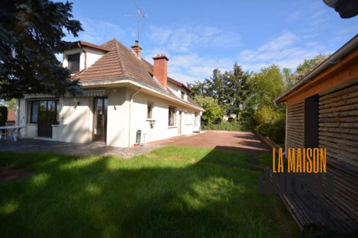 Maison individuelle à vendre, 6 pièces - Arc-lès-Gray 70100