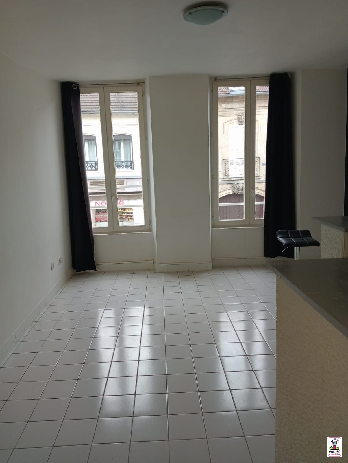 Location annuelle Appartement CLERMONT 60600 Oise FRANCE