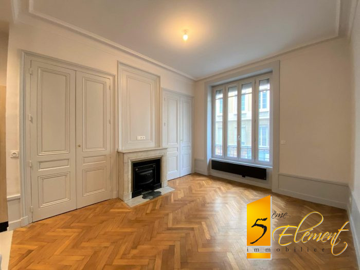 Appartement à louer, 2 pièces - Lyon-6eme-arrondissement 69006