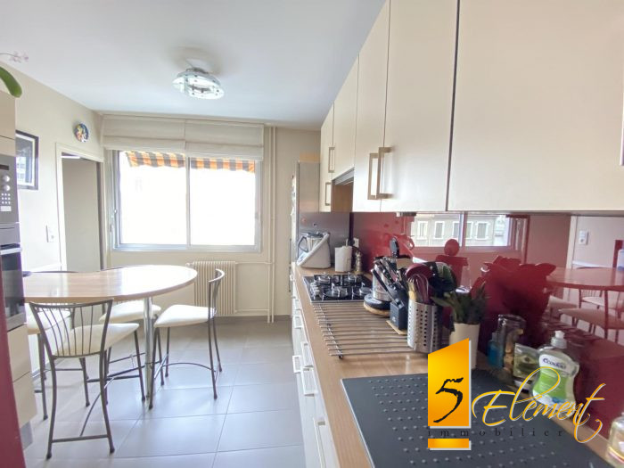 Appartement à vendre, 4 pièces - Villeurbanne 69100