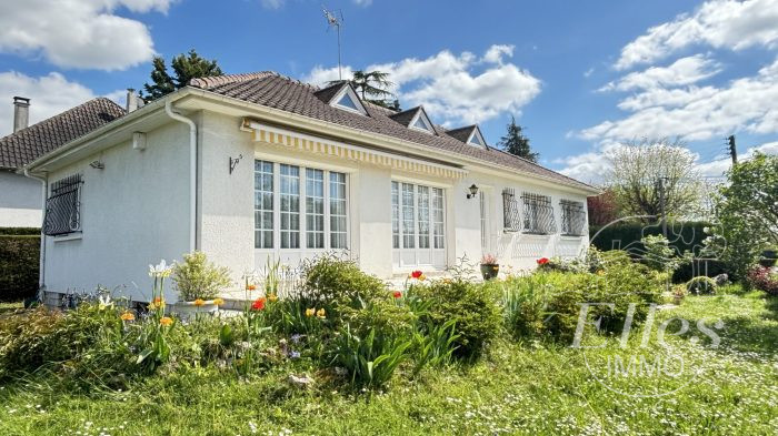 Maison individuelle à vendre, 6 pièces - Livry-sur-Seine 77000