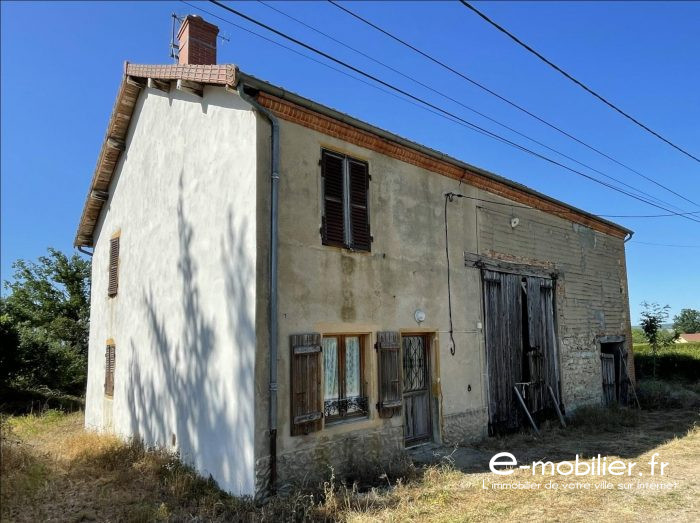 Maison ancienne à vendre, 2 pièces - Melay 71340