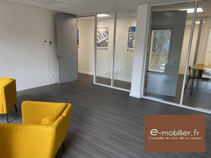 Bureau à louer, 50 m² - La Motte-Servolex 73290
