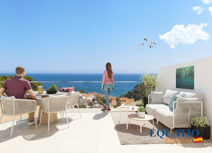 Apartment for sale, 5 rooms - Calp 03710