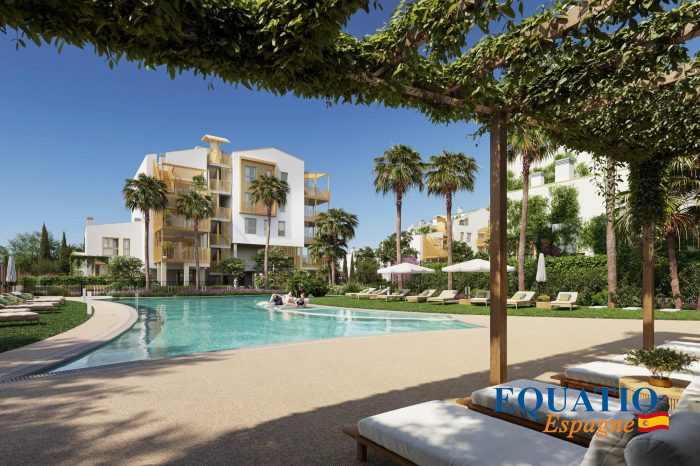 Apartment for sale, 5 rooms - Dénia 03700