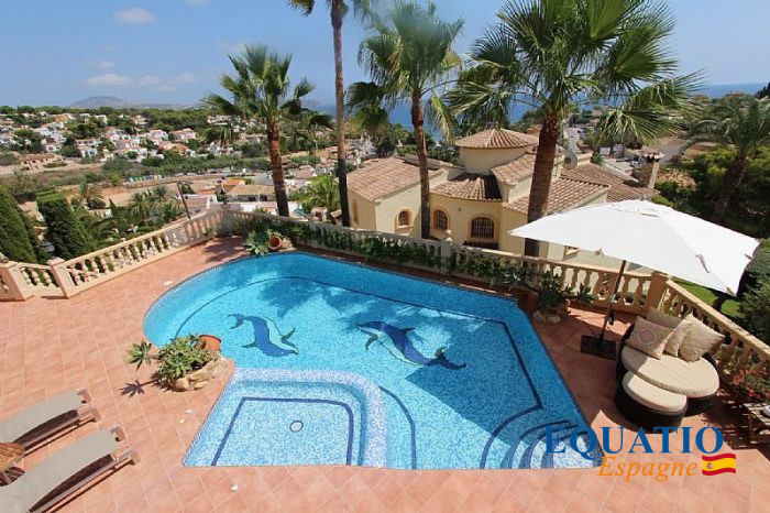 Villa for sale, 7 rooms - Calp 03710