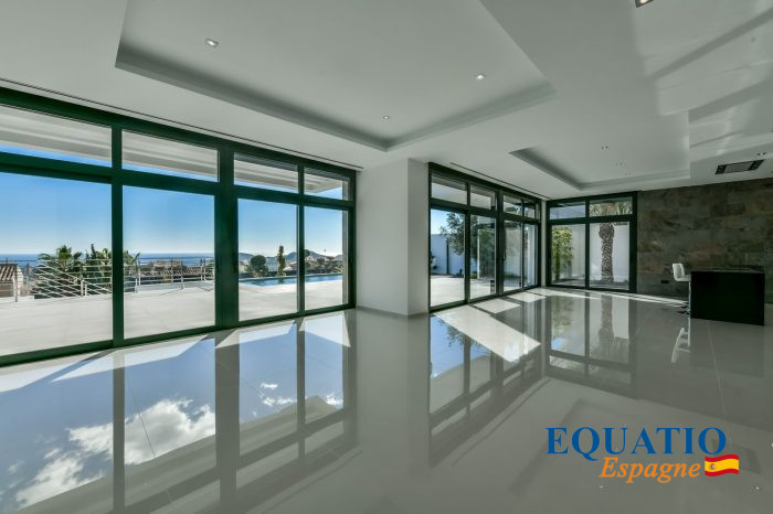 Villa for sale, 8 rooms - Altea 03590