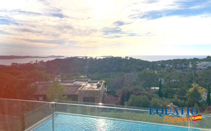 House for sale, 6 rooms - Santa Eulària des Riu 07800