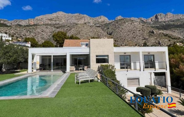 Villa à vendre, 6 pièces - Altea 03590