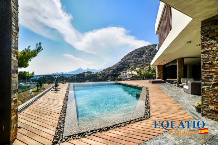 Villa à vendre, 7 pièces - Altea 03590