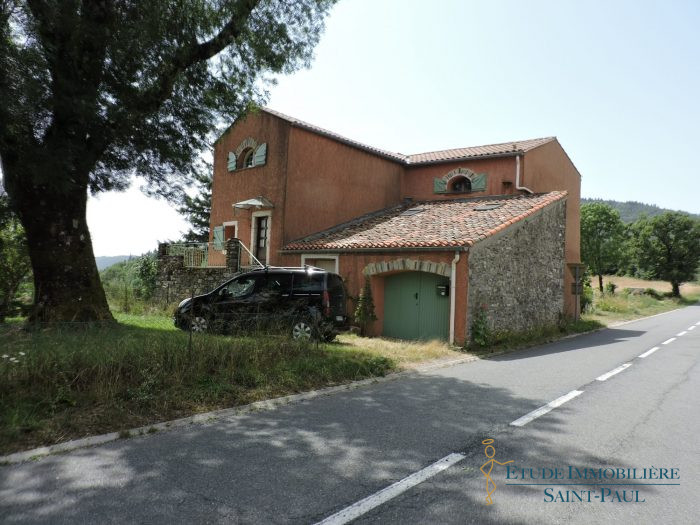 Photo Maison en pierre dans un hameau du haut Languedoc image 13/13