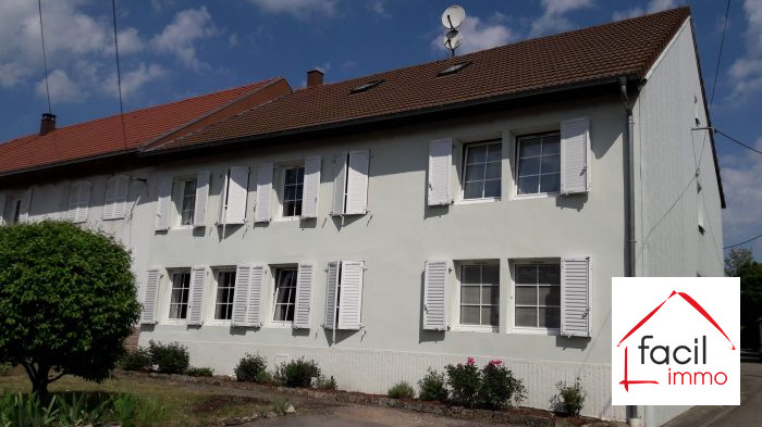 Maison mitoyenne 1 côté à vendre, 8 pièces - Buhl-Lorraine 57400