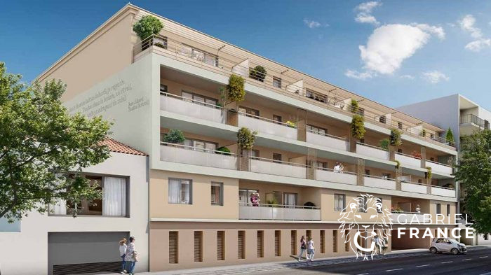 Apartment for sale, 1 room - Toulon 83000