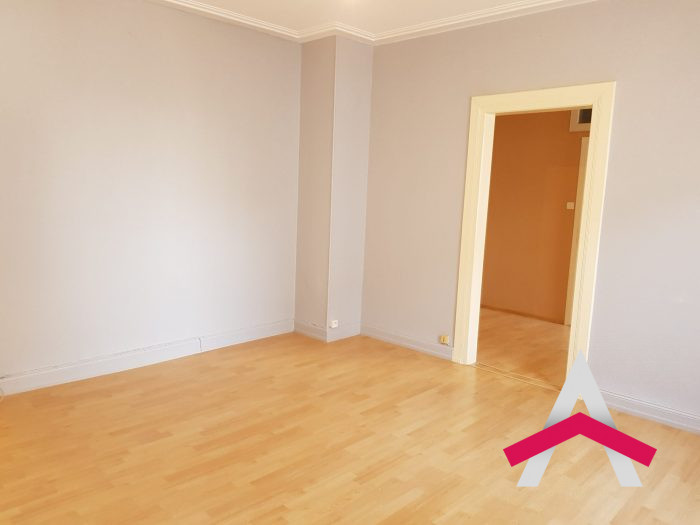 Appartement à louer, 2 pièces - Mulhouse 68100