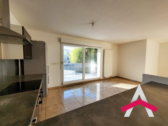 Appartement à louer, 3 pièces - Mulhouse 68100