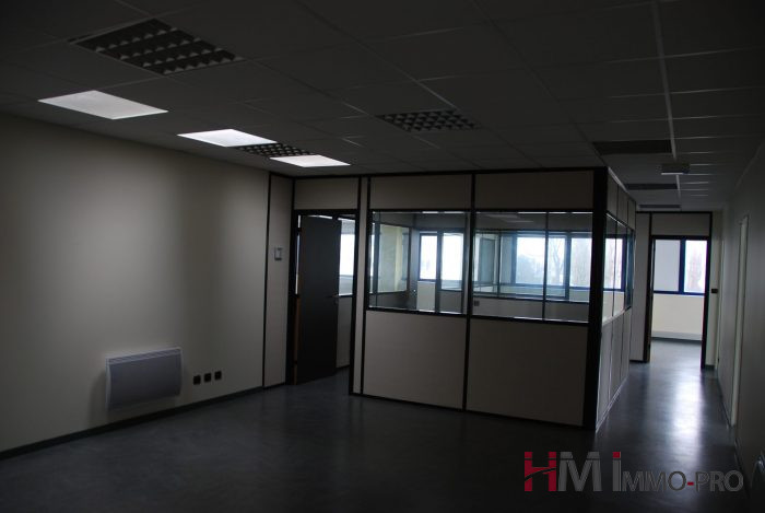 Bureau à louer, 352 m² - Le Havre 76600