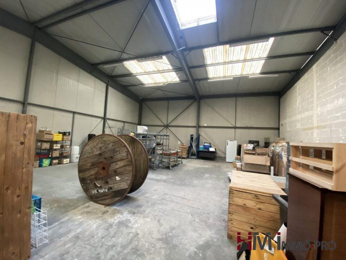 Local professionnel à louer, 209 m² - Montivilliers 76290