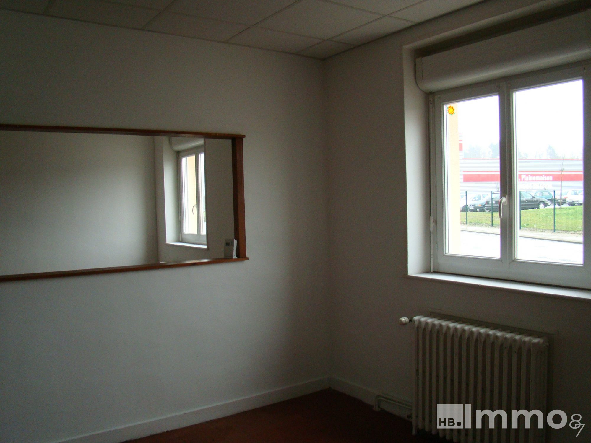 Location annuelle Bureau/Local LIMOGES 87000 Haute Vienne FRANCE