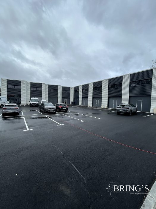 Entrepôt à louer, 188 m² - Bayonne 64100