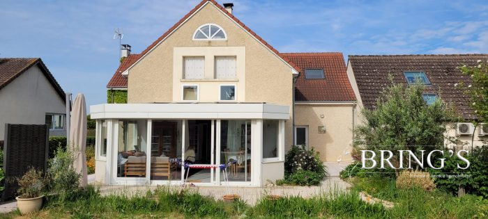 Villa à vendre, 10 pièces - Vendome 41100