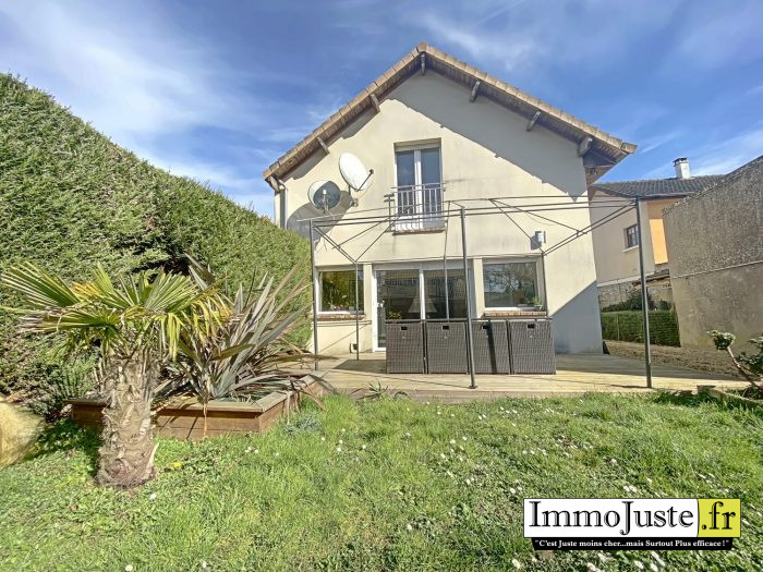 Vente Maison/Villa LES ESSARTS-LE-ROI 78690 Yvelines FRANCE
