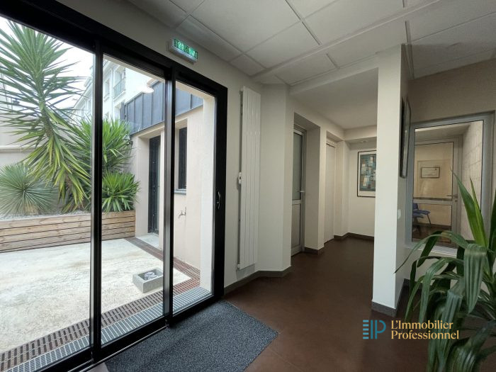 Bureau à vendre, 158 m² - Lorient 56100
