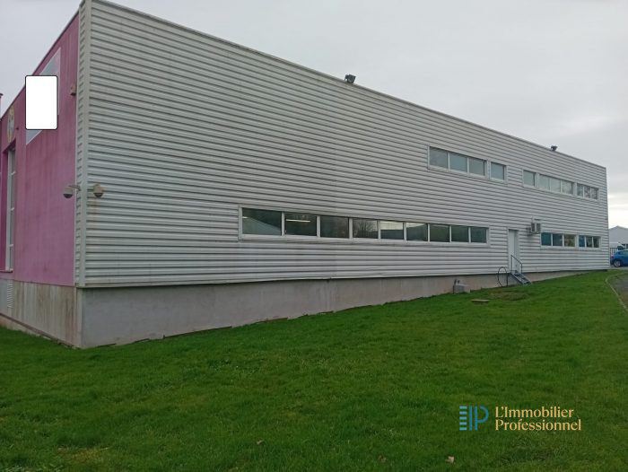 Local industriel à vendre, 1284 m² - Plomelin 29700