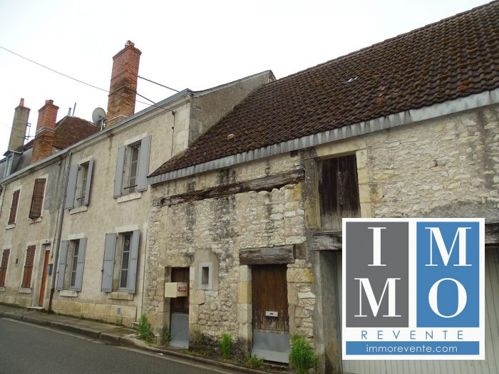 Maison ancienne à vendre, 4 pièces - Châteauneuf-sur-Cher 18190