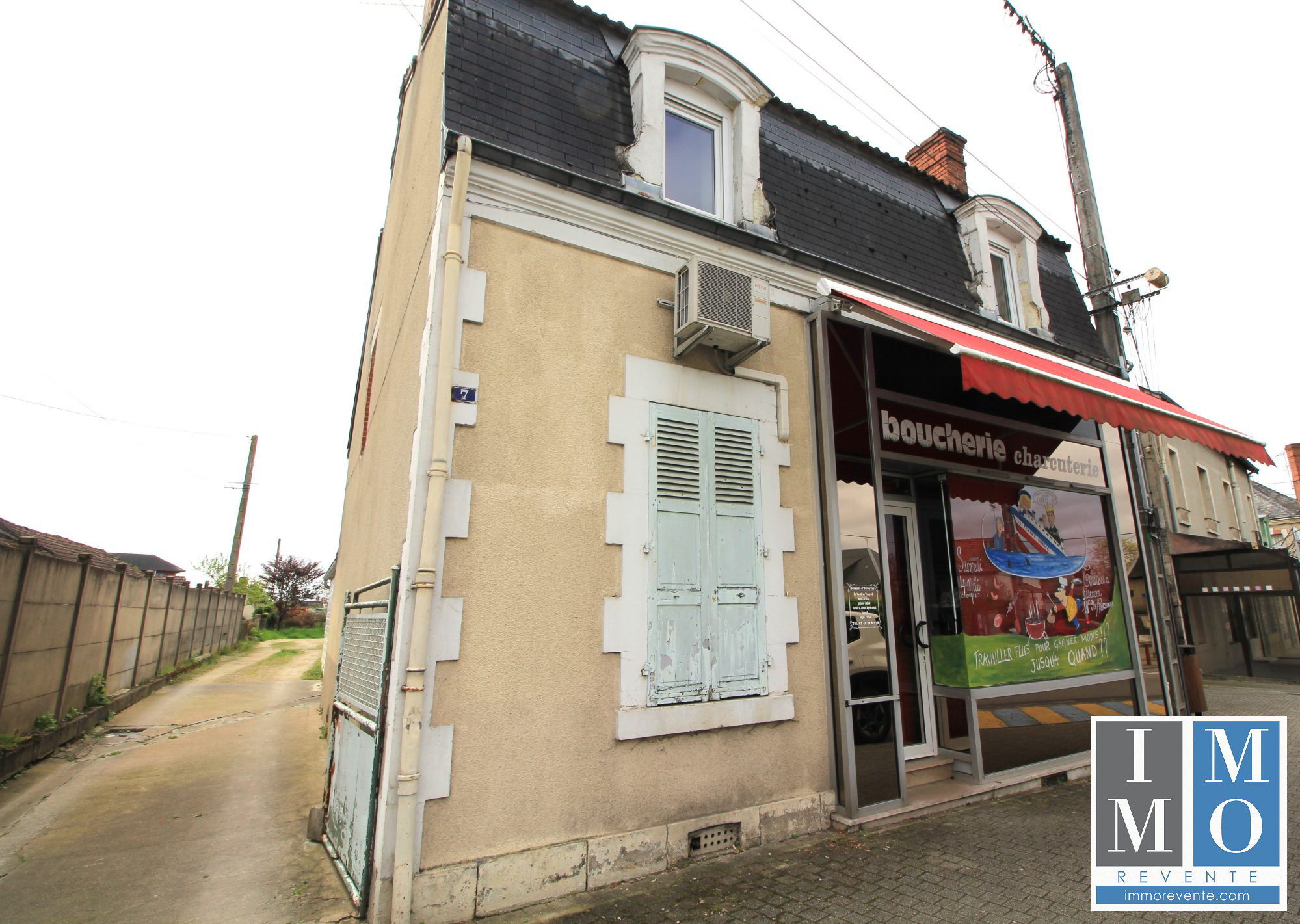 Vente Bureau/Local VIERZON 18100 Cher FRANCE