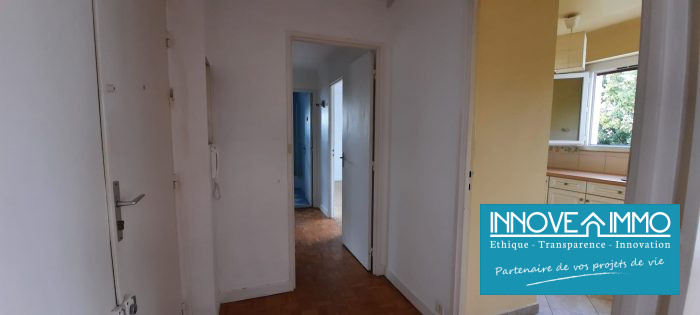 Apartment for sale, 2 rooms - Viroflay 78220