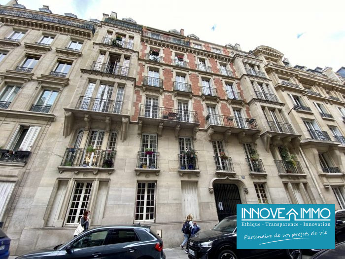 Apartment for sale, 1 room - Paris 75017