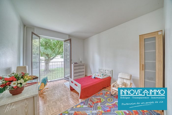 Apartment for sale, 4 rooms - Nogent-sur-Marne 94130