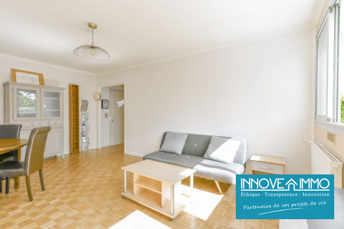 Apartment for sale, 3 rooms - Sèvres 92310