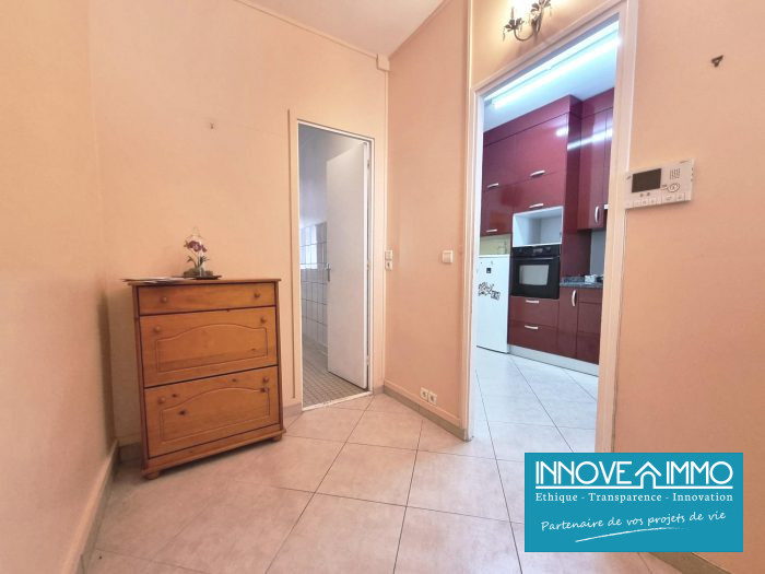 Apartment for sale, 2 rooms - Versailles 78000