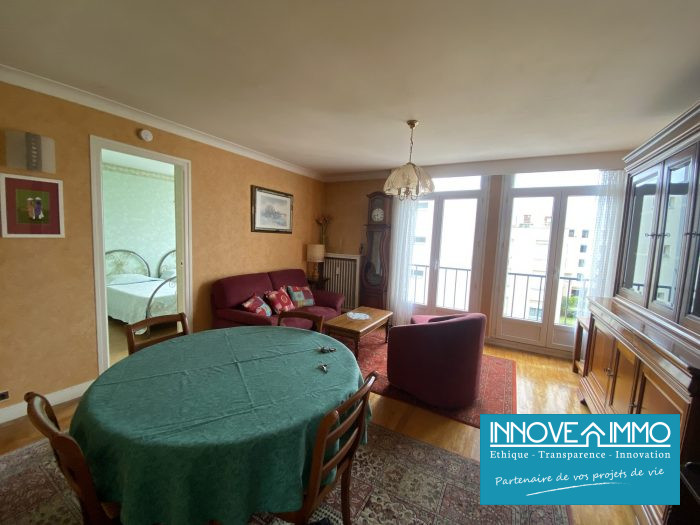 Apartment for sale, 3 rooms - Le chesnay 78150