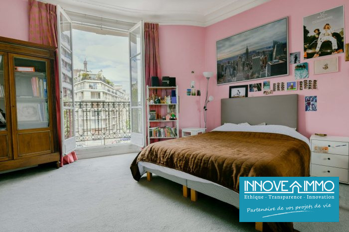 Apartment for sale, 7 rooms - Paris 75016