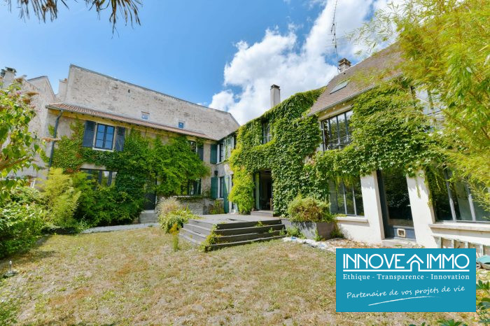 Maison ancienne à vendre, 8 pièces - Marly-le-Roi 78160