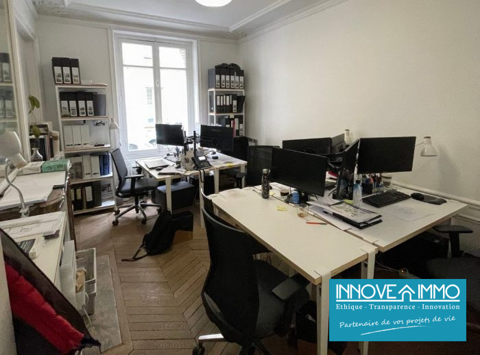 Office for sale, 145 m² - Paris 75006